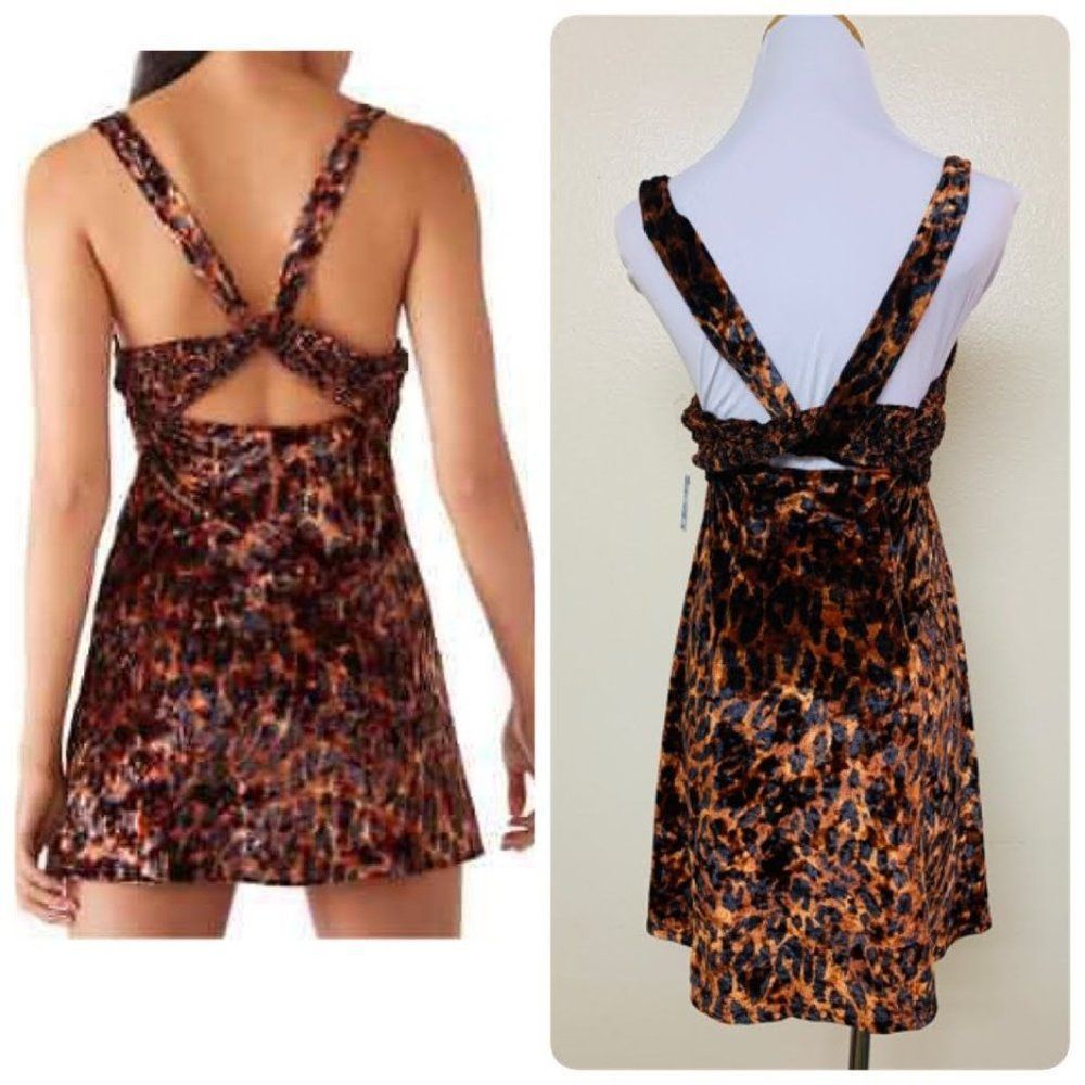 ♥️New♥️ Intimately by FREE PEOPLE Virgo Moon Mini Dress M - Picture 2 of 9